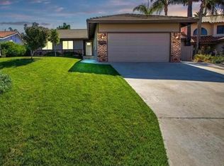 29911 Redwood Dr, Canyon Lake, CA 92587