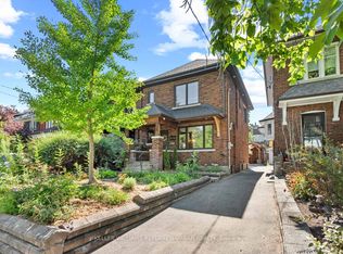 474 Armadale Ave, Toronto, ON M6S 3X9