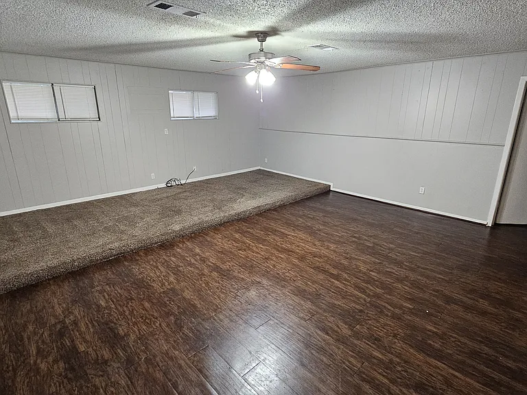 7325 Boggess Rd — Photo 5