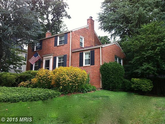 2nd image of 7226 Pinewood St
