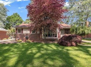 22780 Frederick St, Farmington, MI 48336