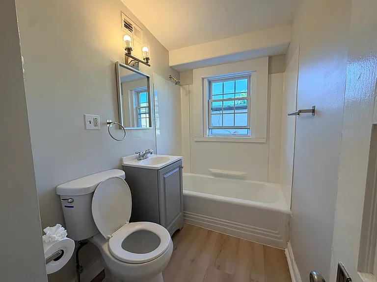 217 Northampton St #3 — Photo 10