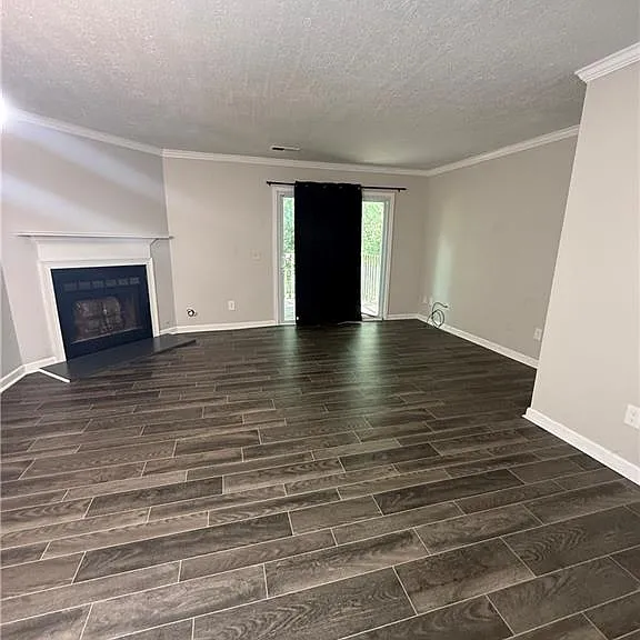 6458 Bedford Ln — Photo 7