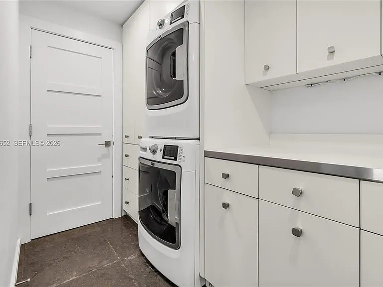 6840 Sunrise Pl — Photo 50