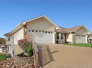 987 Great Ship St, Osage Beach, MO 65065