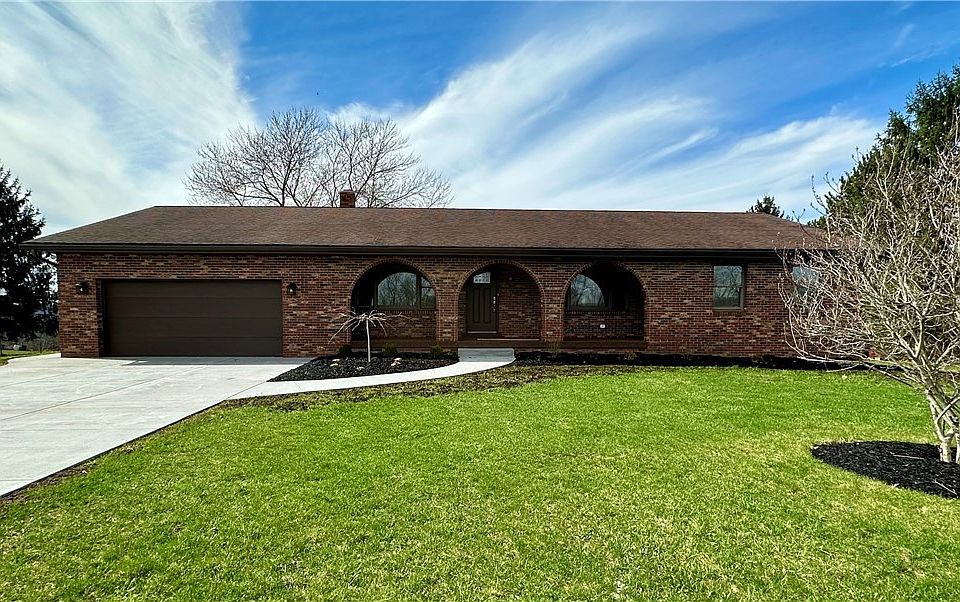 1st image of 428 Gaston Rd