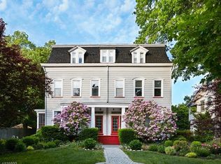 128 Linden Ave #2, Glen Ridge, NJ 07028