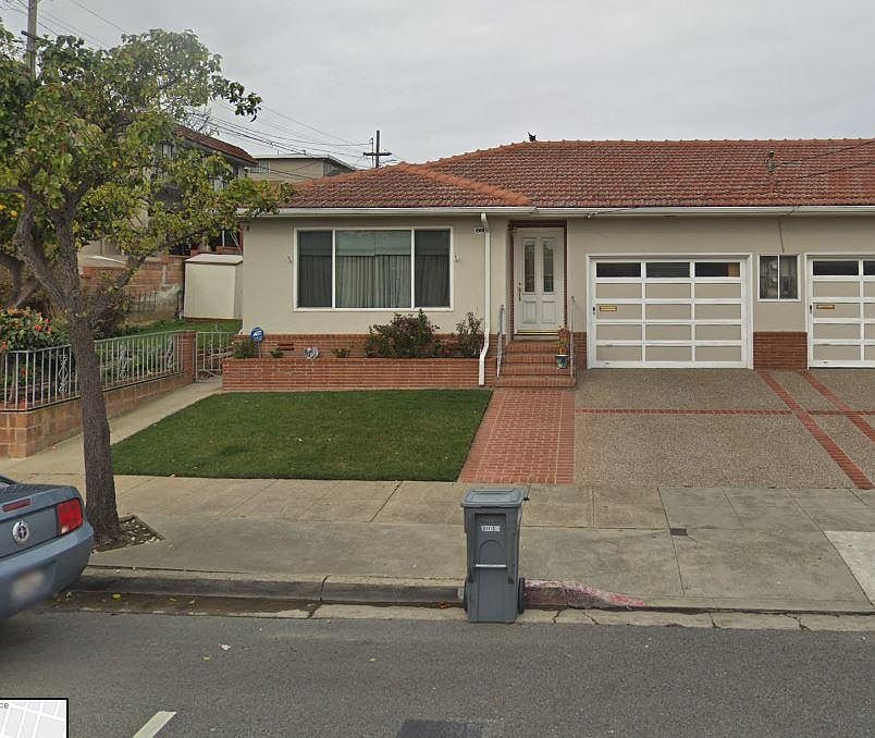 2nd image of 415 Maple Ave