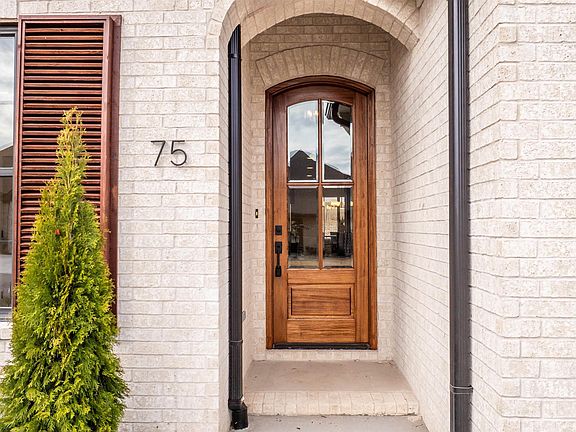 5th image of 75 Copper Cir