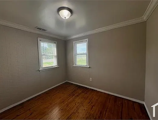 2257 Chambers Rd — Photo 5