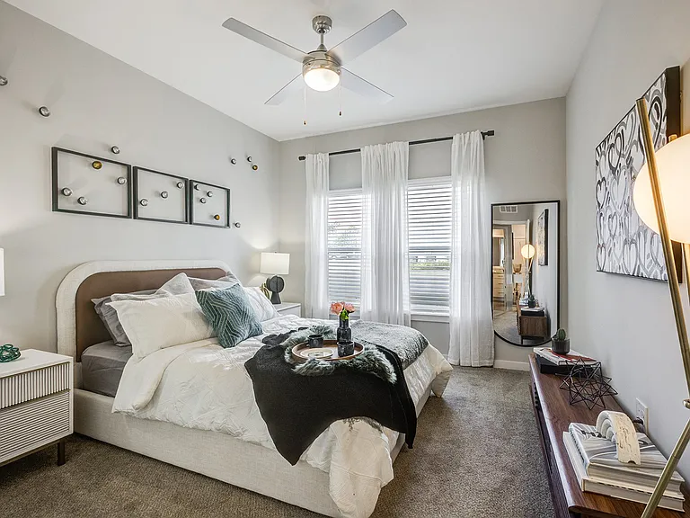 The Aster Apartments — Photo 18