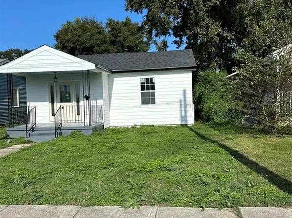 9009 Fig St, New Orleans, LA 70118