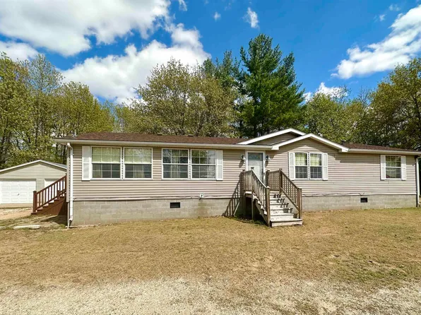 445 Hillview Rd, Winchester, IL 62694