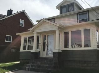 906 Lawrence St, Monongahela, PA