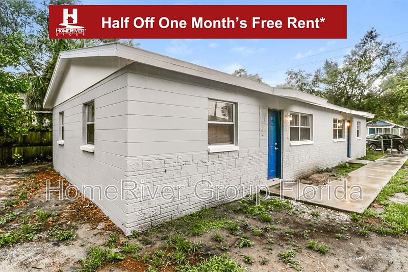 1st image of 8207 N 17th St