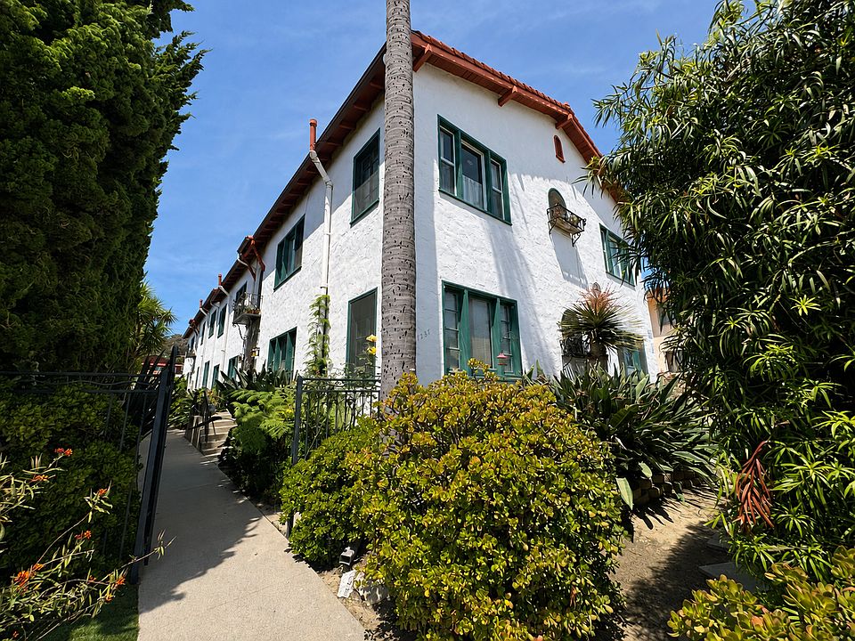 1st image of 1237 E Santa Clara St