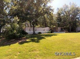 64-79 Drexel Rd, Hendersonville, NC 28739