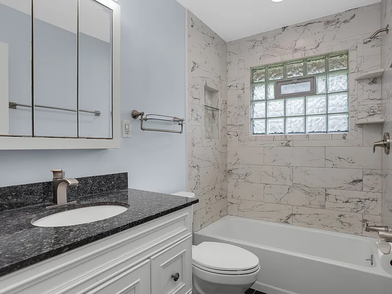 4949 Jackson St NE — Photo 21
