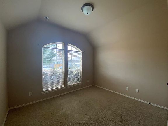 4th image of 26106 Serenity Oaks Dr