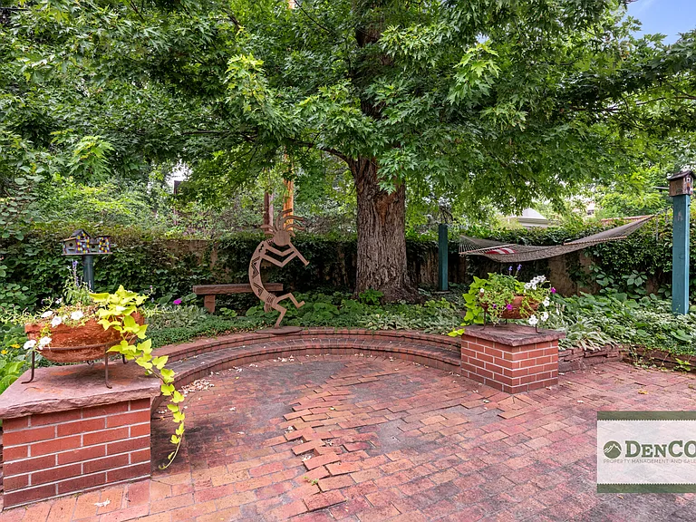 149 N Gilpin St — Photo 49
