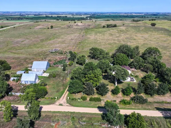 30012 436th Ave, Utica, SD 57067