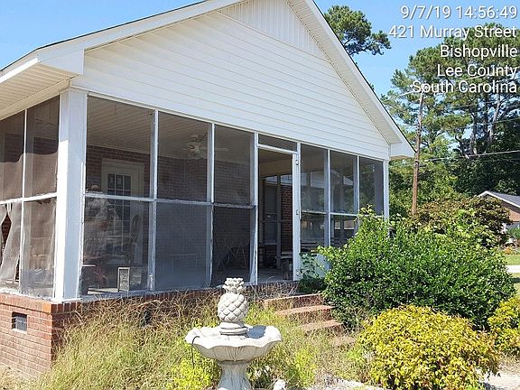 3rd image of 438 E College St