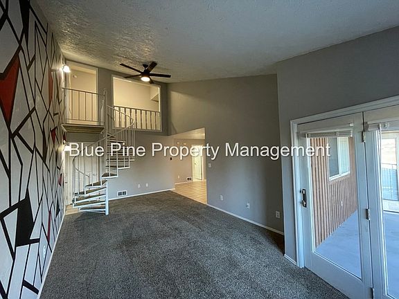 3rd image of 1425 Vega Cir Unit 1