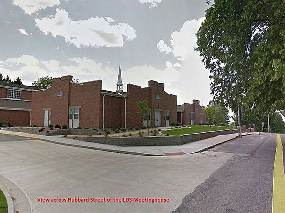 4th image of 1085 Hubbard Street