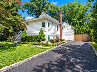 39 Plandome Road, Sound Beach, NY 11789