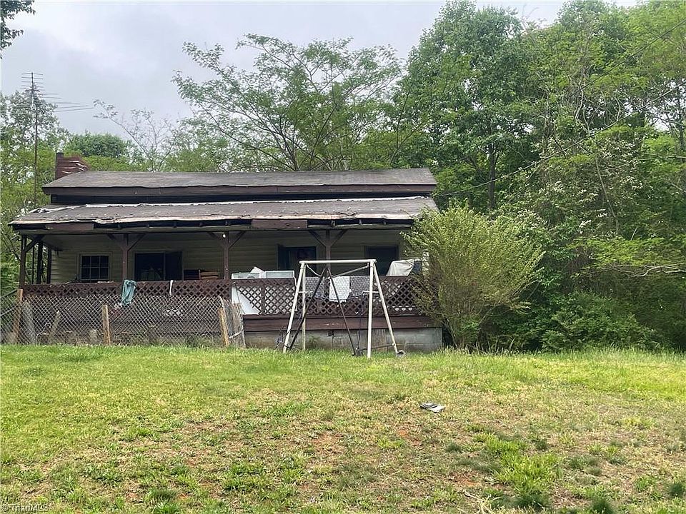 1st image of 1085 Riverview Rd