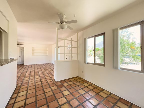 5th image of 54920 Avenida Juarez