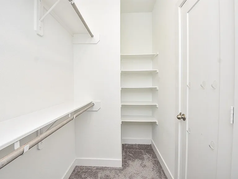 18708 Centro Main St — Photo 32