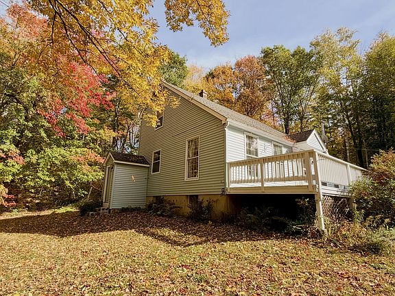 4th image of 2116 Carmel Road N