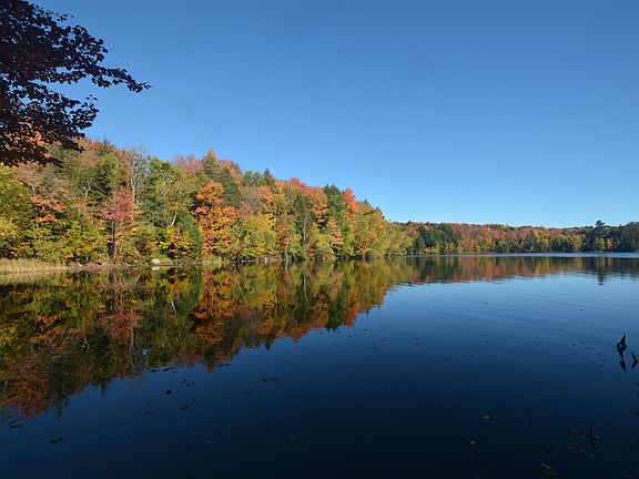 3rd image of 15 Shore Road