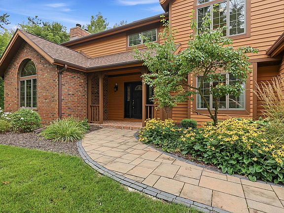 2nd image of 4730 Willow Creek LANE