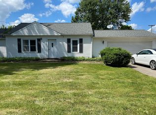 202 Peacock Walk, Jackson, MI 49202