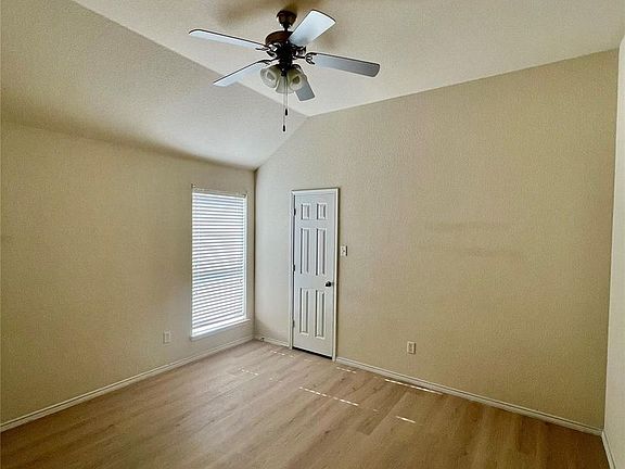 5th image of 1801 Kathryn Ct