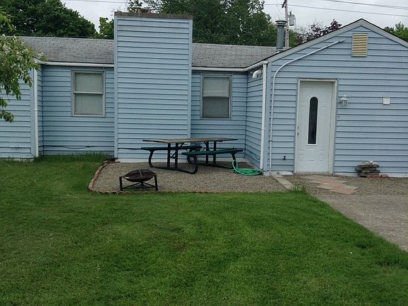 5th image of 271 Lake Ave