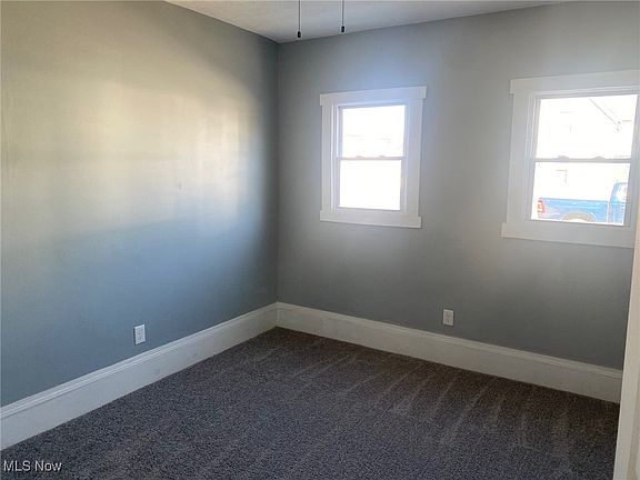 4th image of 6801 Guthrie Ave