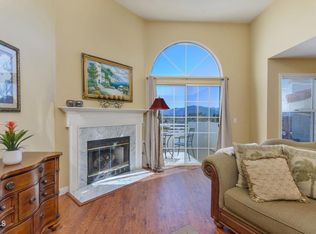 2713 Antonio Dr UNIT 305, Camarillo, CA 93010