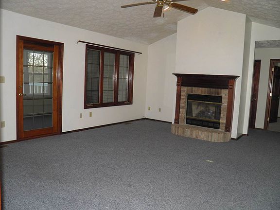 4th image of 4882 W Sterling Ct