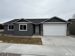 15 Salmon Dr, Wenatchee, WA 98801