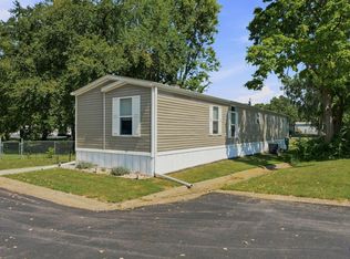 138 SE Willow Way, Topeka, KS 66609