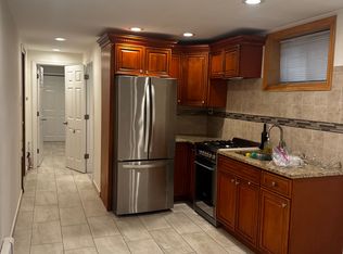 (Undisclosed Address), Whitestone, NY 11357