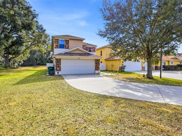 4913 NE 122nd Ave, Oxford, FL 34484