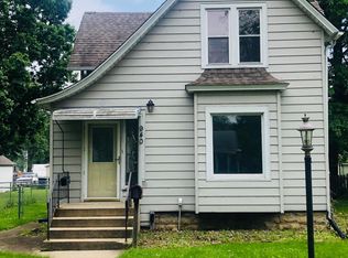 940 S 7th Ave, Kankakee, IL 60901