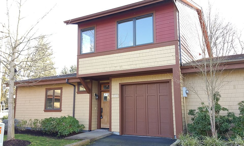 1435 Perdue Loop