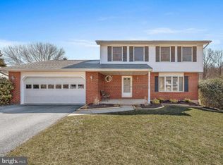 6209 Monroe Ave, Sykesville, MD 21784