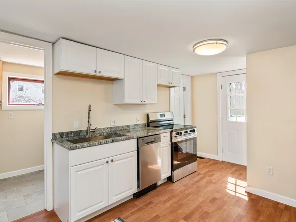 374 Main Street, Colchester, VT 05446