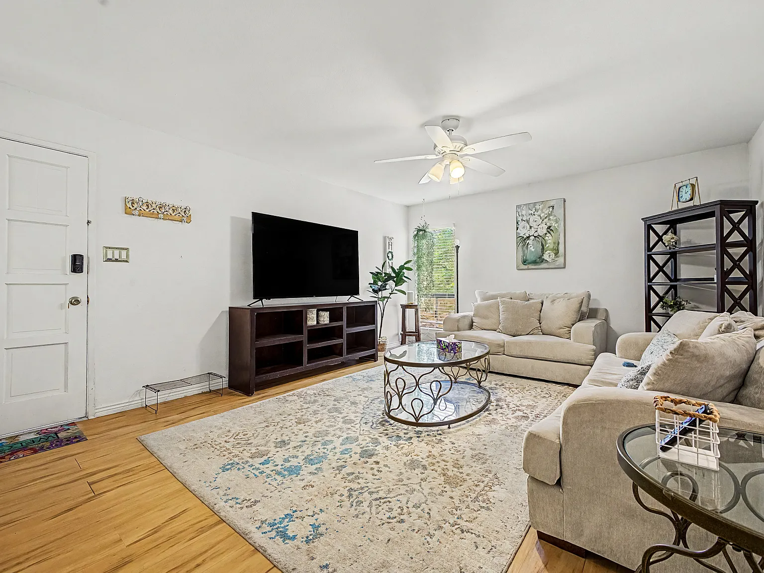 4950 North Miller Road - 200 — Photo 2